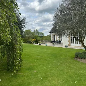 Les Tulipes Bed & Breakfast Antrain
