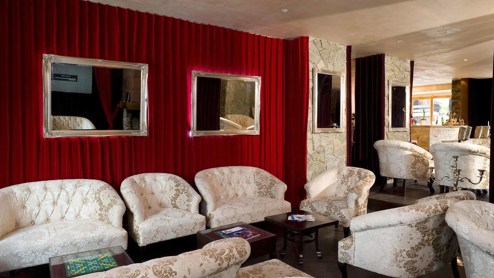 Madame Vacances Hotel & Spa Le Mottaret Meribel 3*,